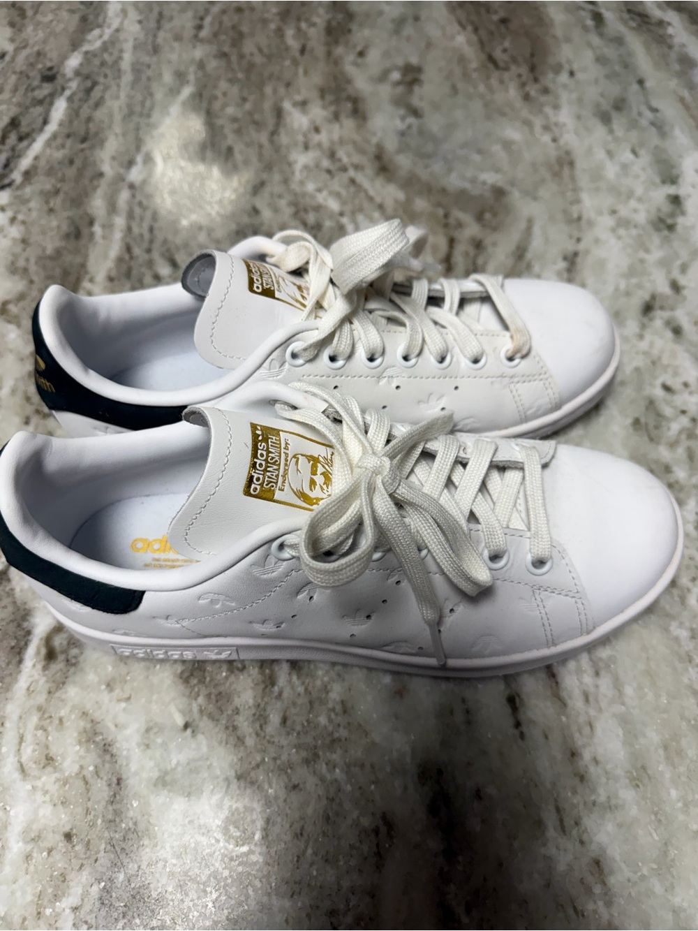 adidas Stan smith White Sneakers with black Heel Tab and Gold tongue size 7